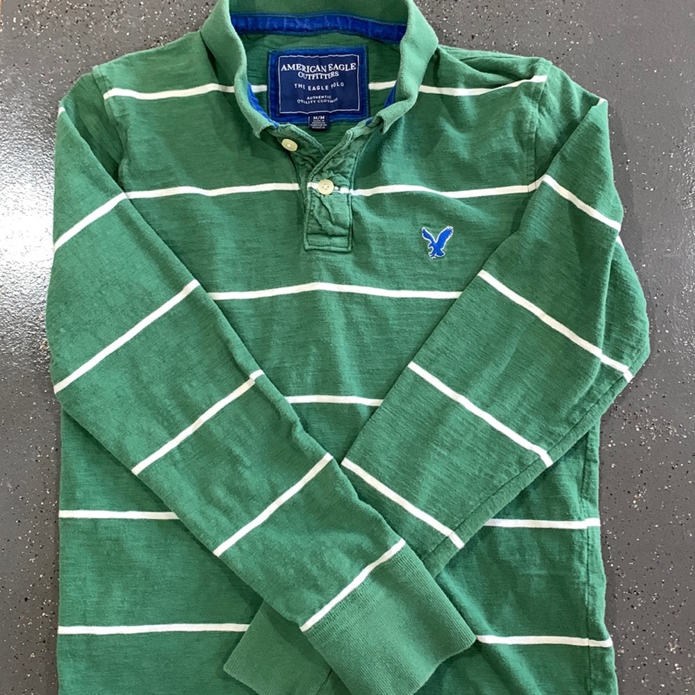 Mens size Medium American Eagle long sleeve polo
